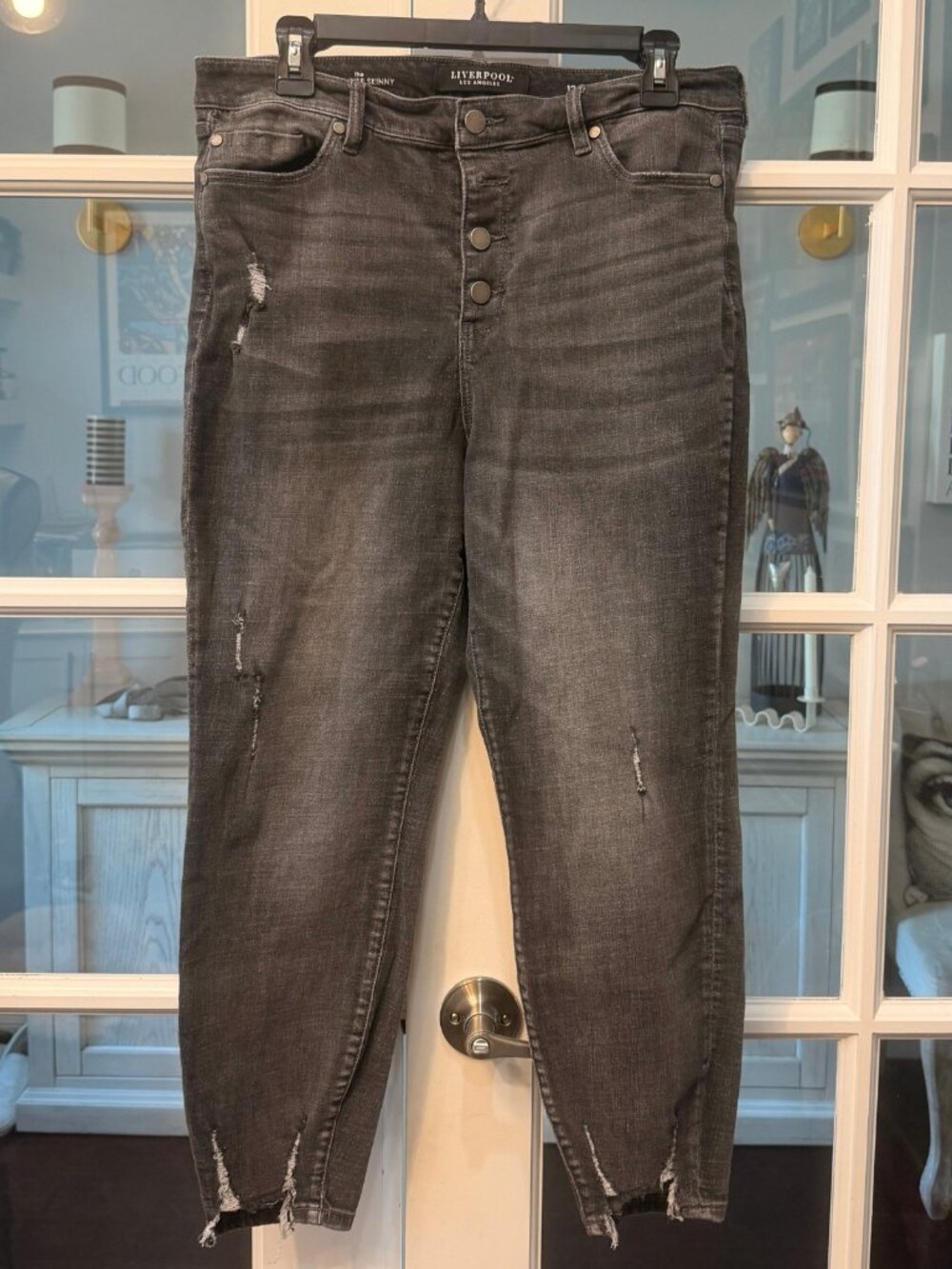 Liverpool Los Angeles High Rise Skinny Jeans 12/31 Black Distressed Button Fly